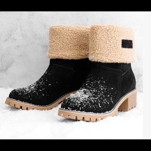 Black Plush-Lined Fold-Over Boot - Women